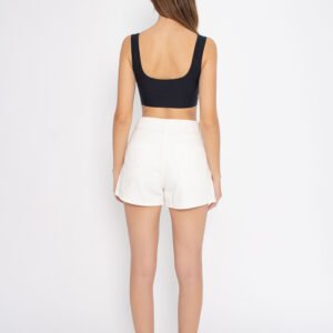 shortbeach.blanco.espalda